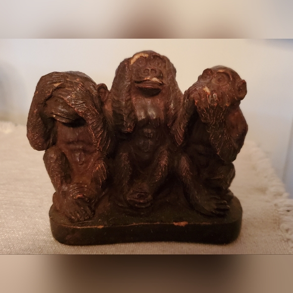 Antique 3 Wise Monkeys Sculpture, Wood and Stone of Krakow - Picture 2 of 10